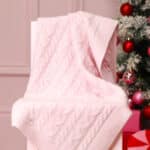 Hollyz personalised baby’s first Christmas luxury pure cashmere pink baby blanket Baby Cashmere 3